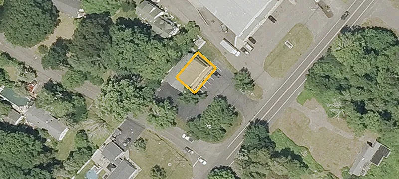 2290 Foxon Rd