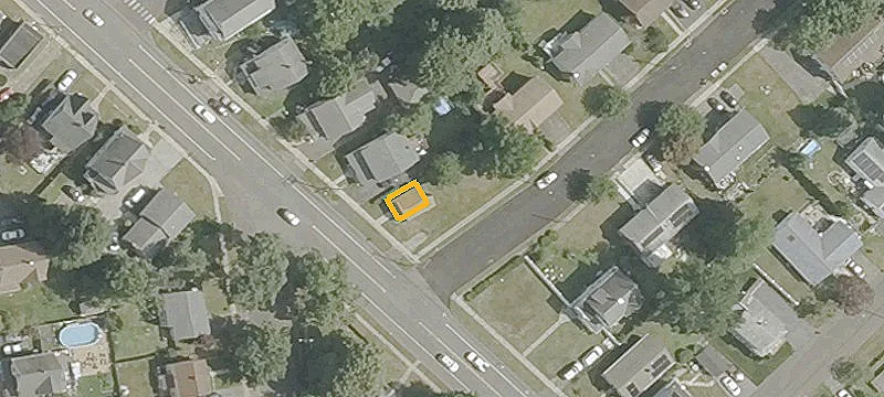 328 Nichols Ave