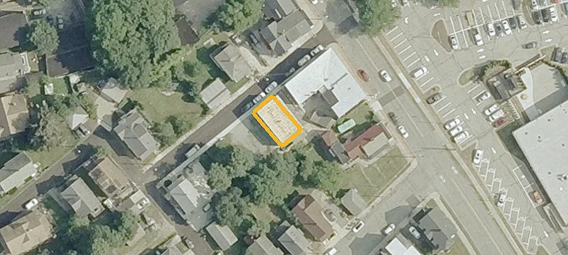 8 Pratt St