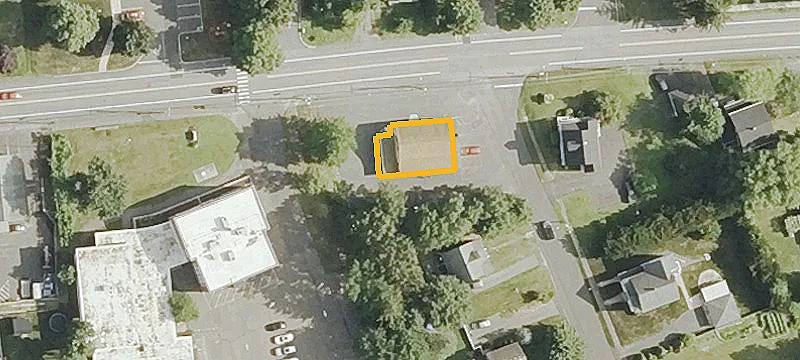 71 Main St