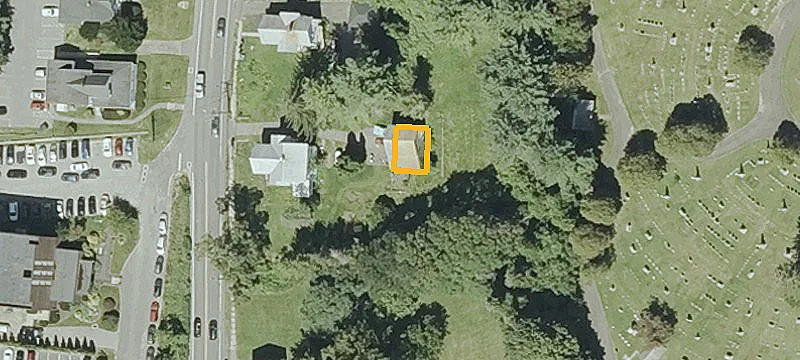 20 Poplar St