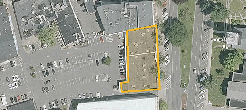 13 Main St