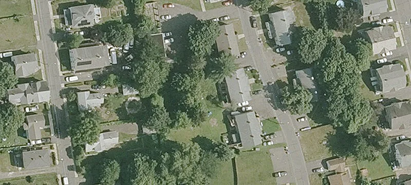 9 Un St