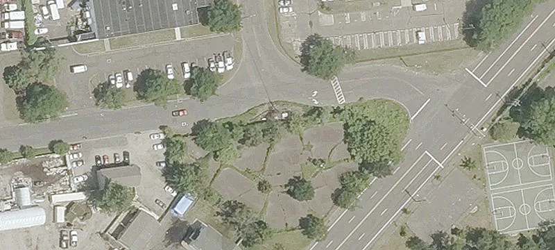 1 Bernhard Rd