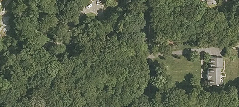 4 Osborne Ln