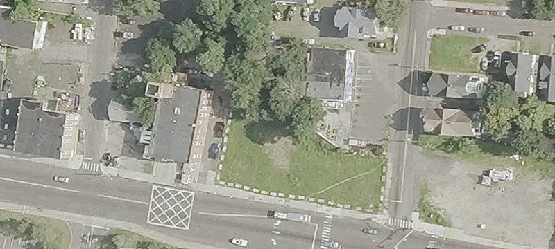 523 Main St