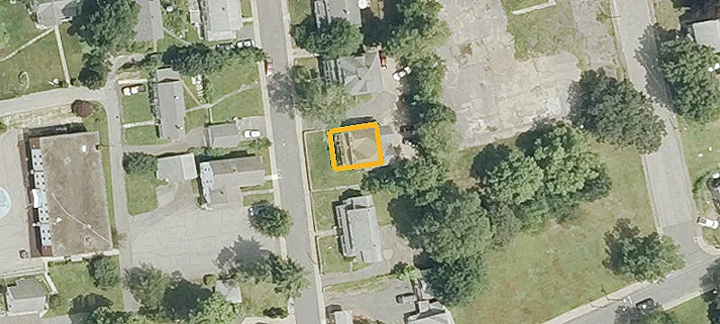 5 Benton St