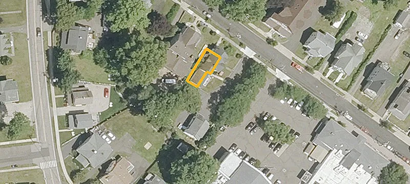 52 Harrison Ave