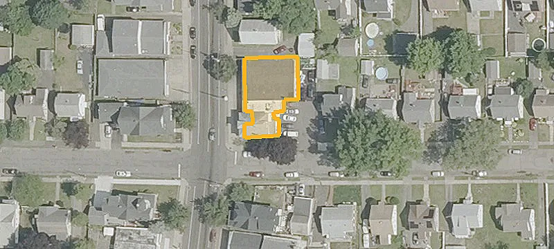 2312 Main St