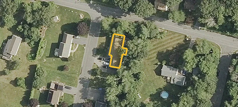 11 Silver Fox Ln