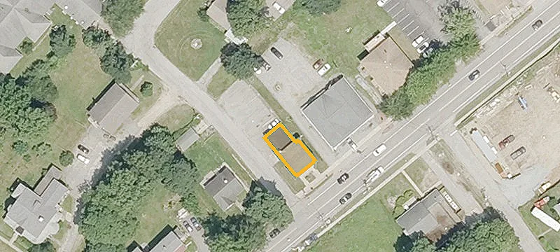 27 Lebanon Ave