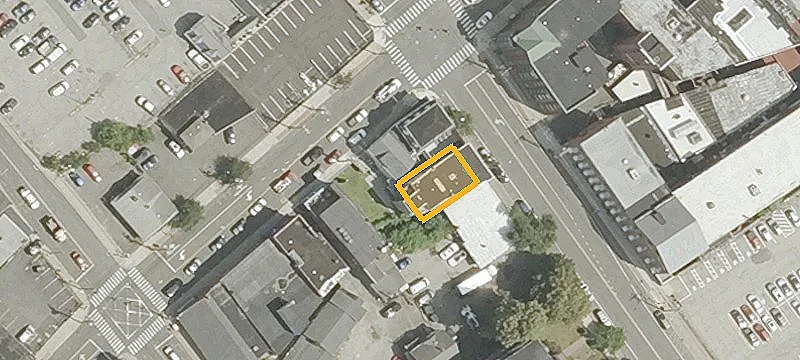 410 Howe Ave, Unit 416