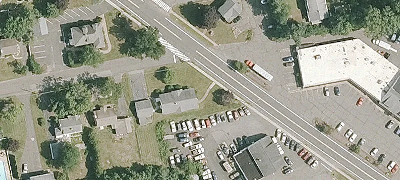 208 New London Tpkea