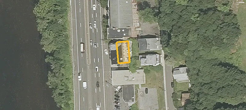 63 Derby Ave