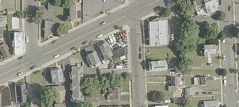 2253 Barnum Ave