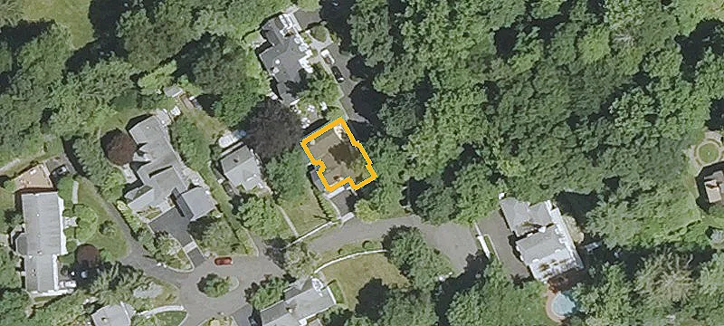153 Oenoke Ln