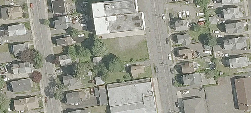 549 Un Ave