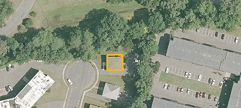 77 Gould Dr