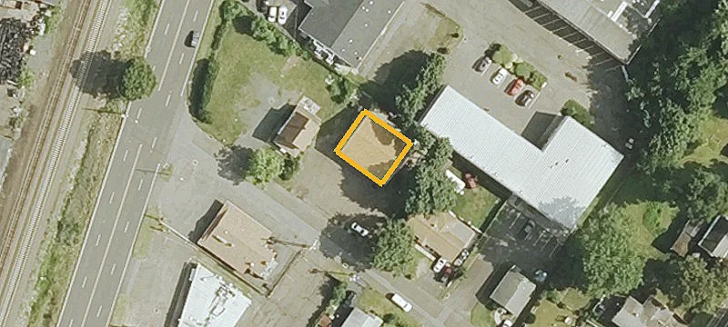 6 Chester Ave