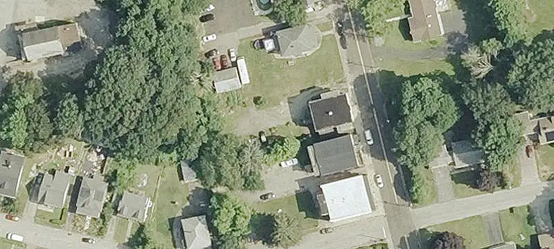 48 Hunters Ave