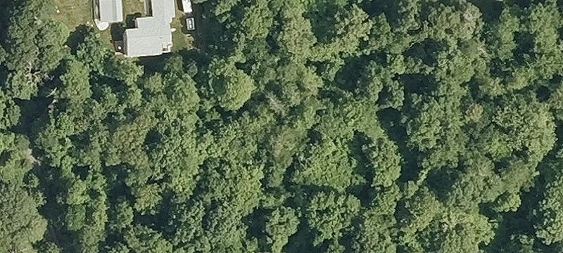51 School House Ln