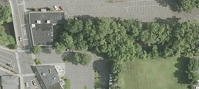 23 Main St
