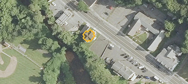 285 Main St