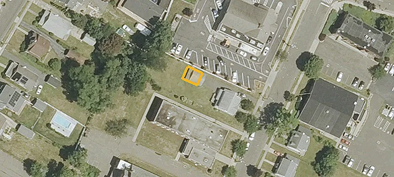 90 Taylor Ave