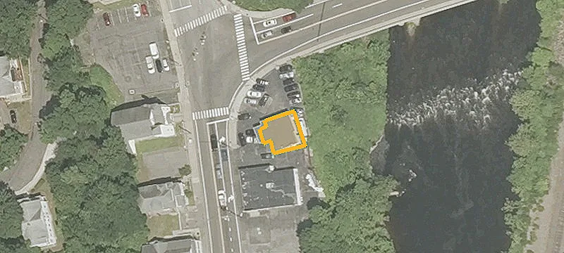 242 Pershing Dr