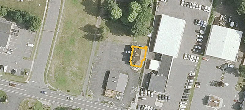 1165 Meriden Ave