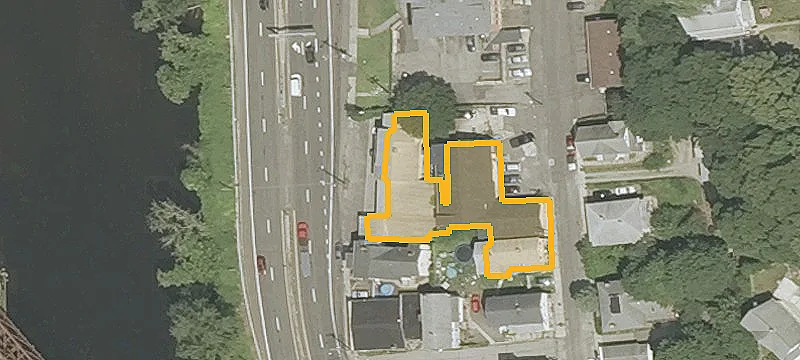 41 Derby Ave