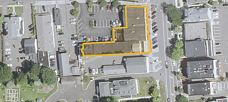 385 Main St
