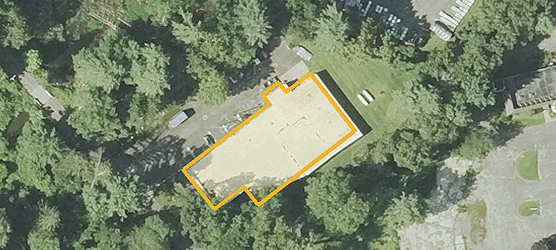 97 Pomperaug Ave