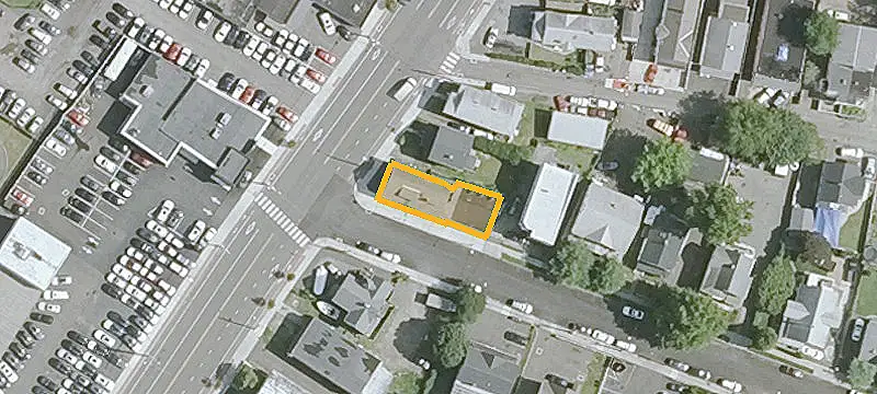 72 Myrtle Ave