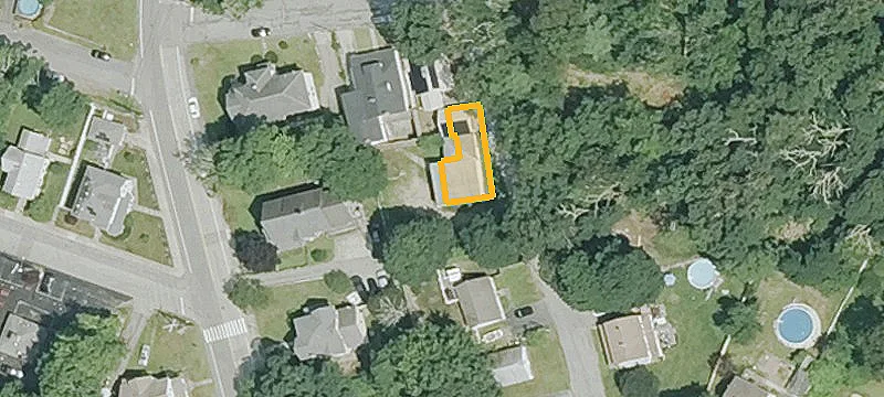 42 Groveland Ave