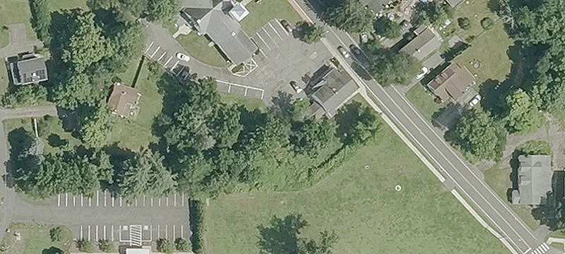 28 Maple St