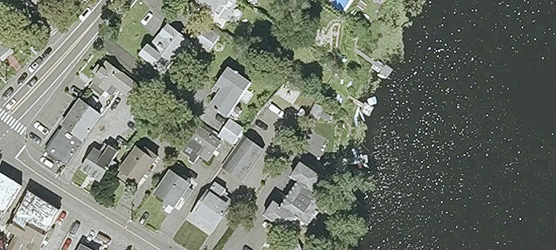 215 Riv Run