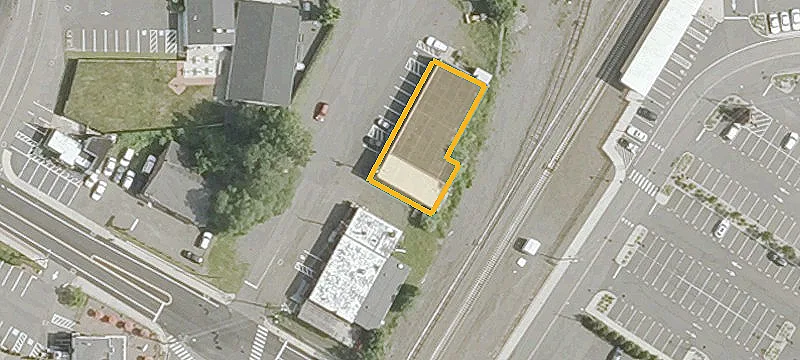 819 Farmington Ave