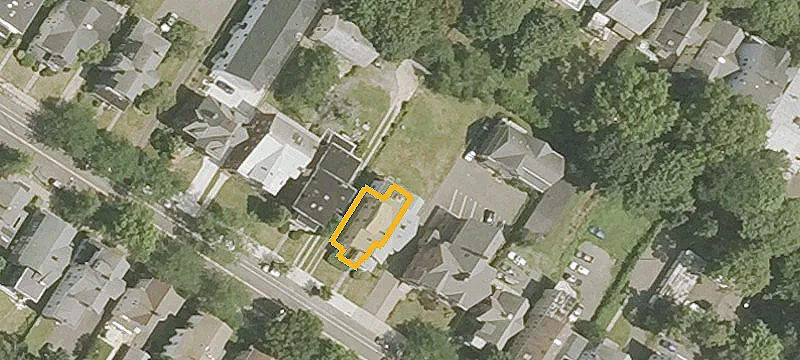 295 Humphrey St