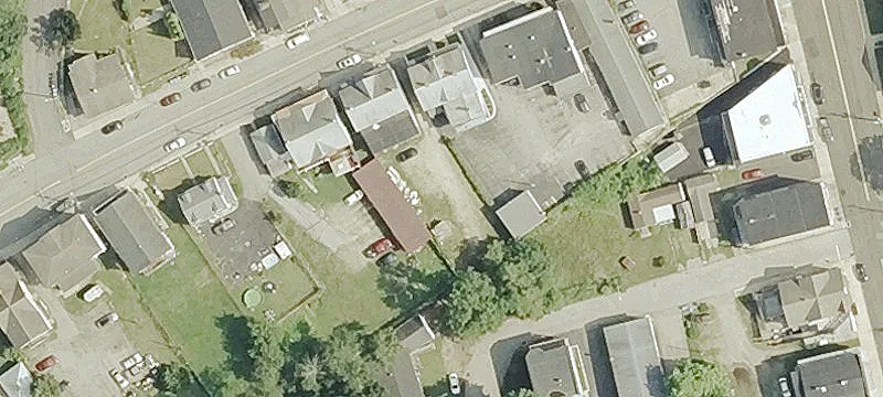 27 Merchants Ave