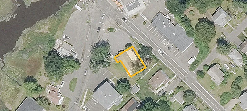 1 Sybil Ave