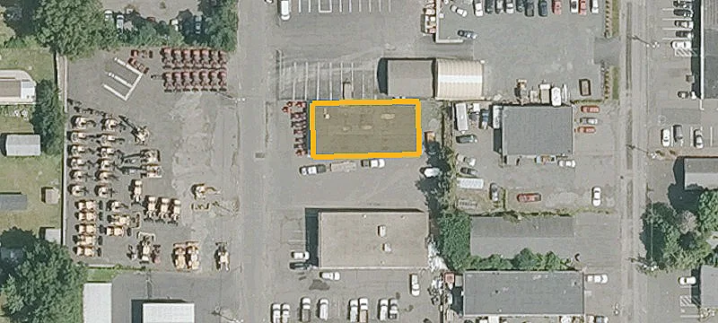32 Chelton Ave
