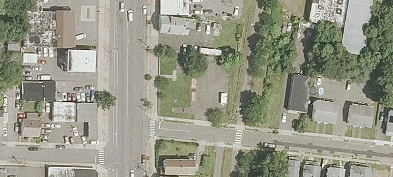 879 Dixwell Ave