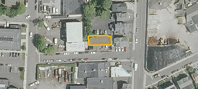 1 Merritt St