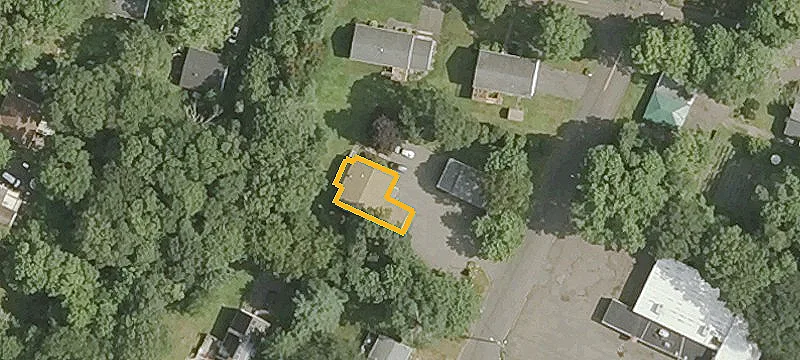 84 Linden Ave