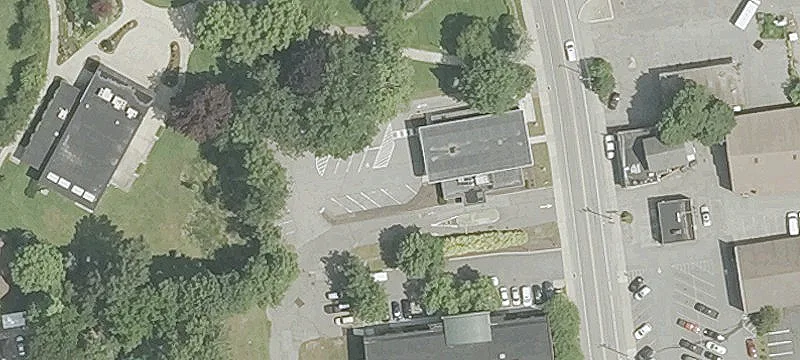 112 Main St