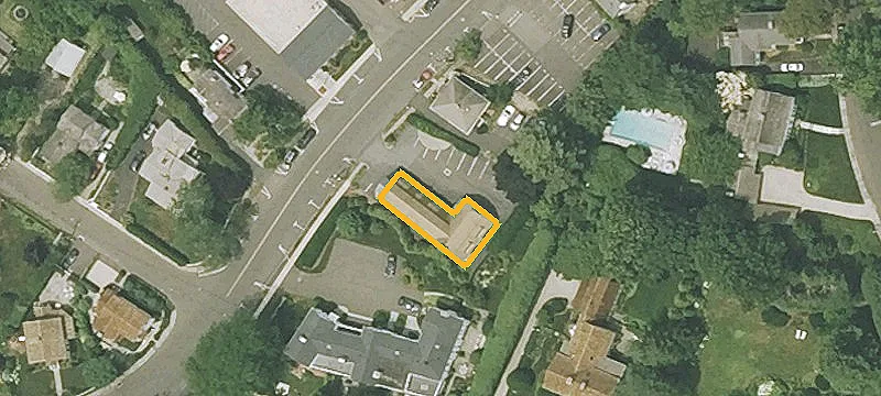 409 Pequot Ave