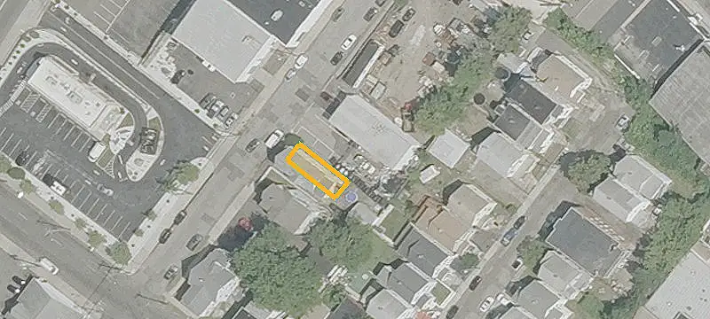 108 Evergreen St
