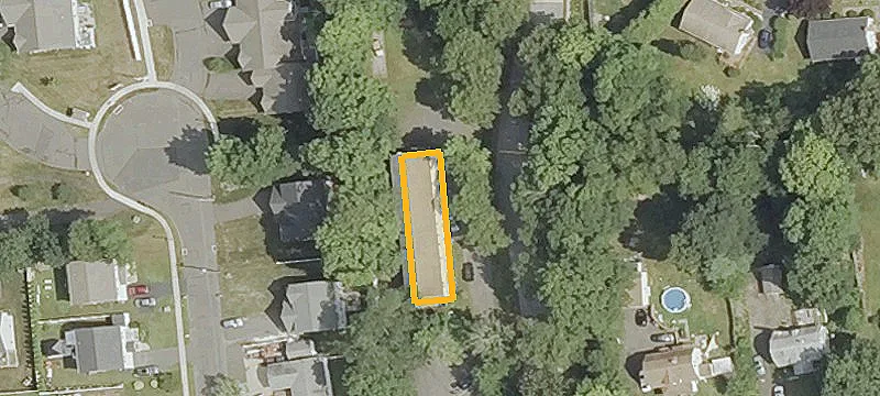 76 Berlin St