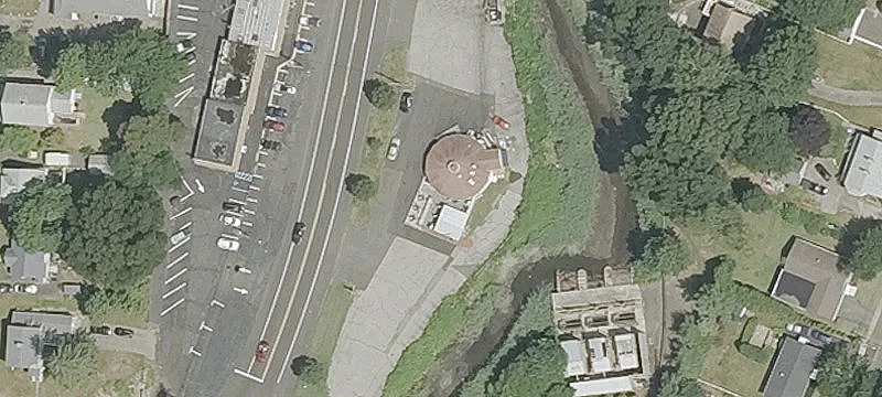 170 Fry Blvd